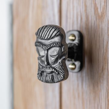 Chased face for a bedroom door